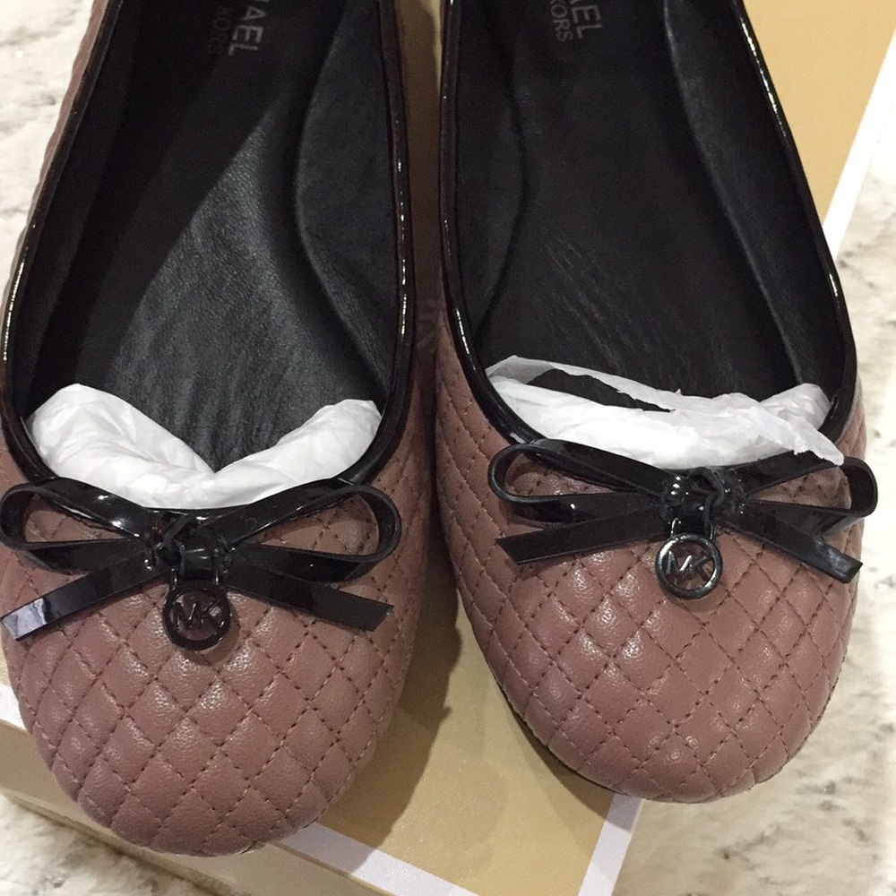 MICHAEL Michael Kors Melody ballet flats. Size 9M - Picture 3 of 8